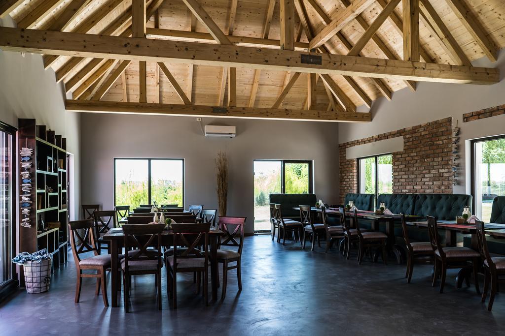 Casa Patru Anotimpuri Hotel Dunavăţu de Jos Eksteriør billede